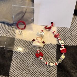 Pop Mart SKULLPANDA bag/phone charm